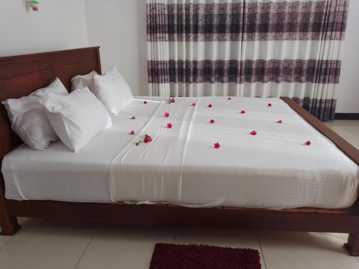 Sea & Greens Apartments Unawatuna Exterior foto